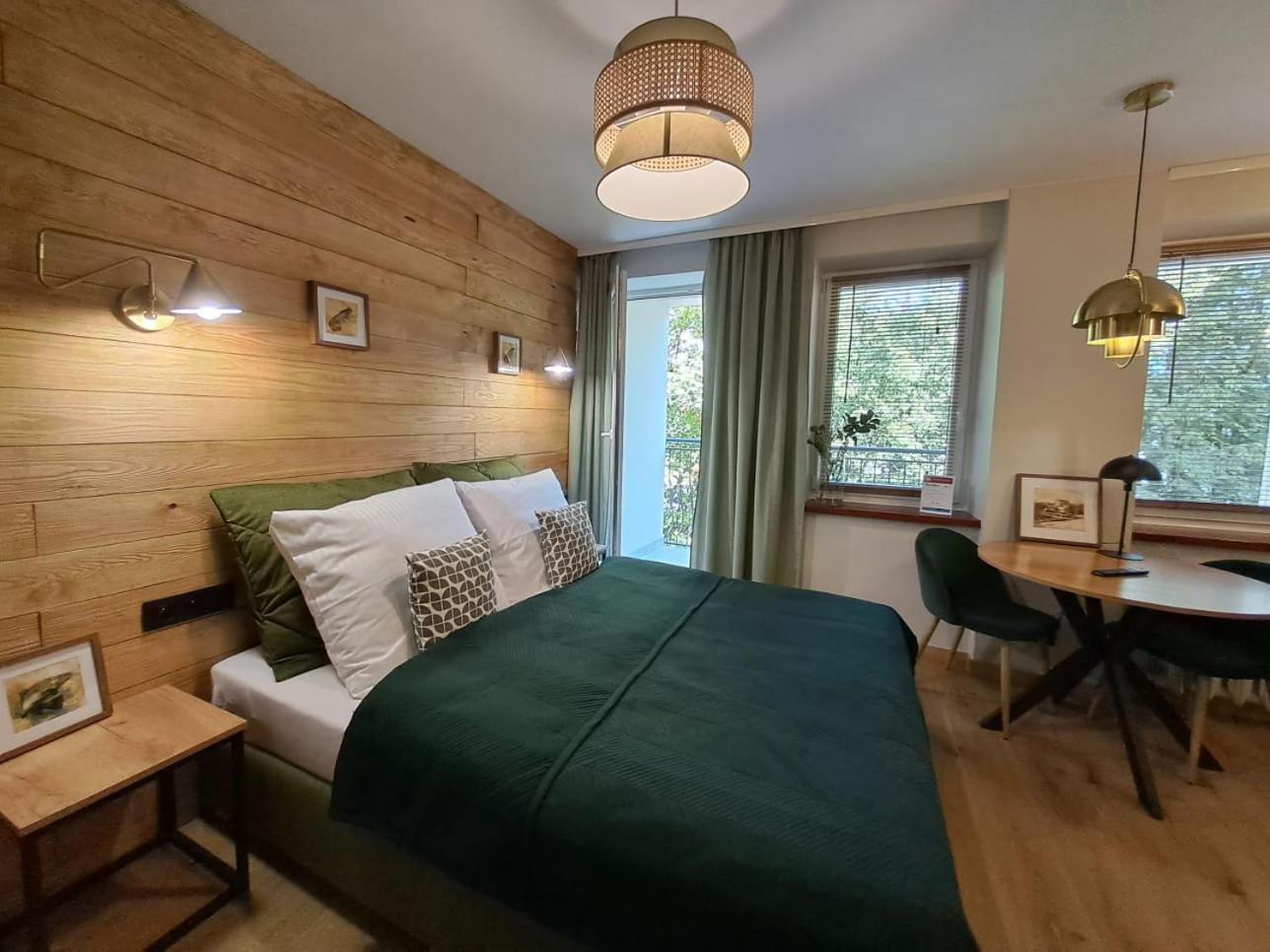 Dk Apartamenty Hotelove Giżycko Dış mekan fotoğraf