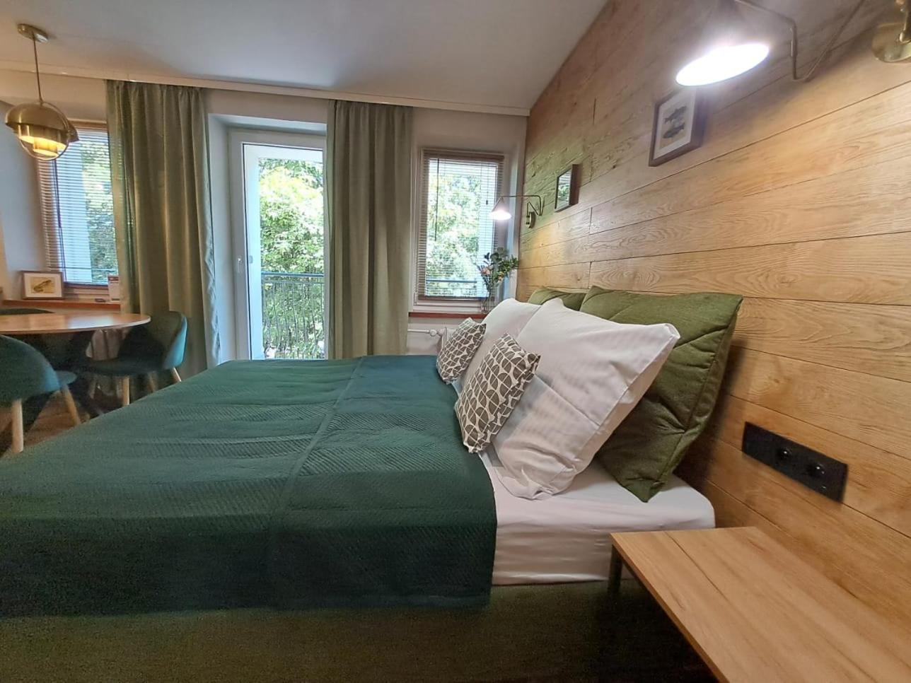 Dk Apartamenty Hotelove Giżycko Dış mekan fotoğraf