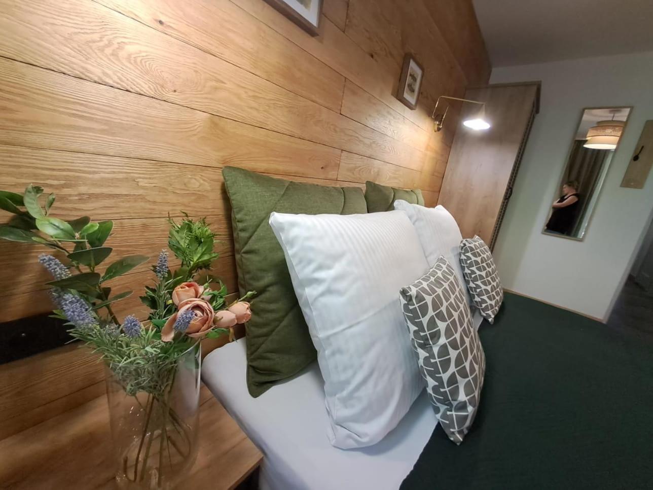 Dk Apartamenty Hotelove Giżycko Dış mekan fotoğraf