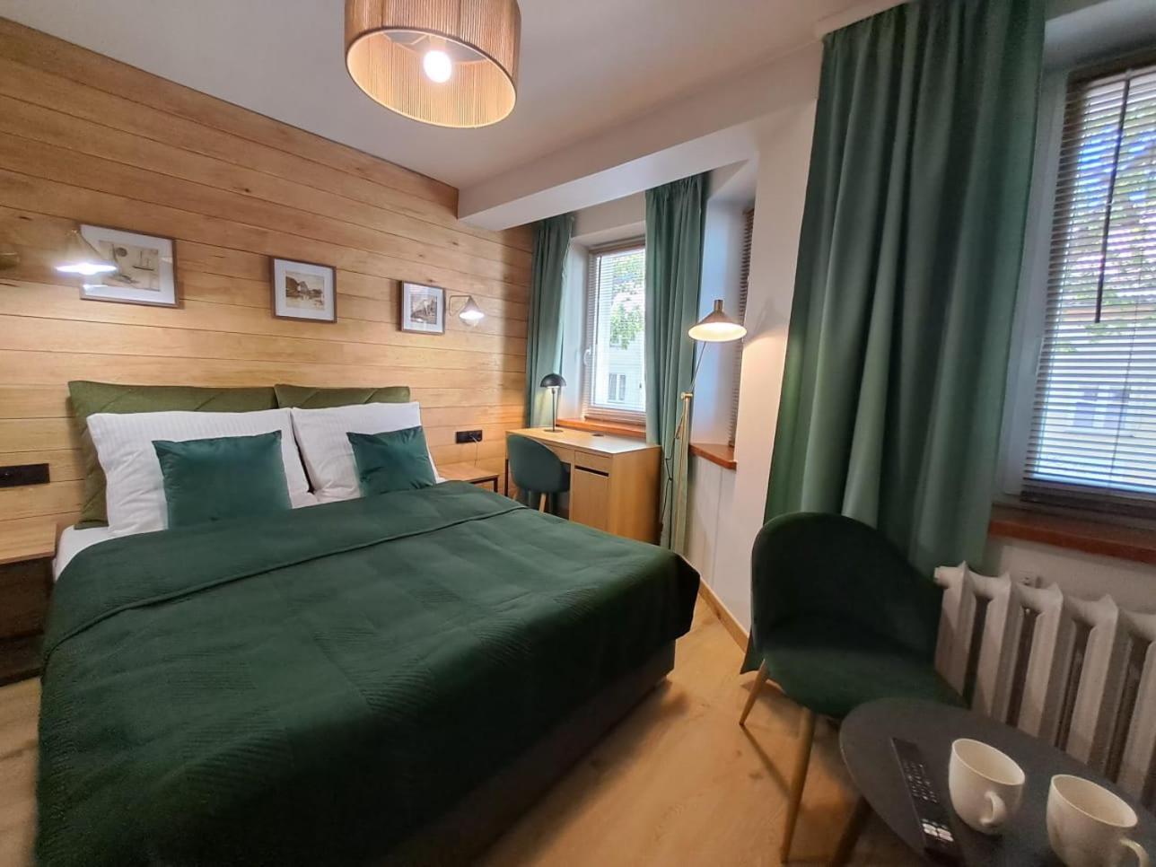 Dk Apartamenty Hotelove Giżycko Dış mekan fotoğraf