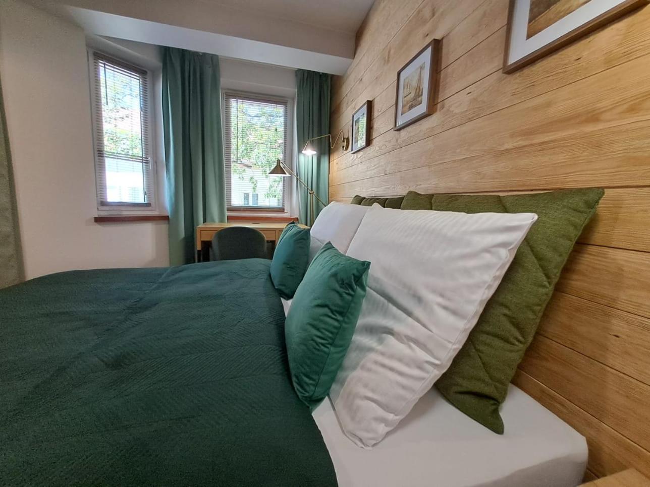 Dk Apartamenty Hotelove Giżycko Dış mekan fotoğraf