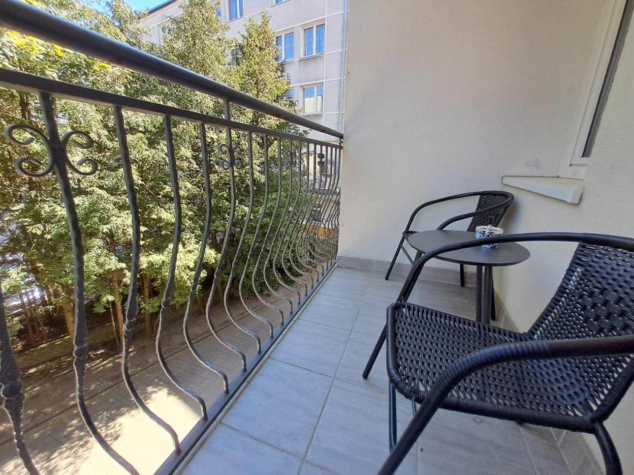 Dk Apartamenty Hotelove Giżycko Dış mekan fotoğraf